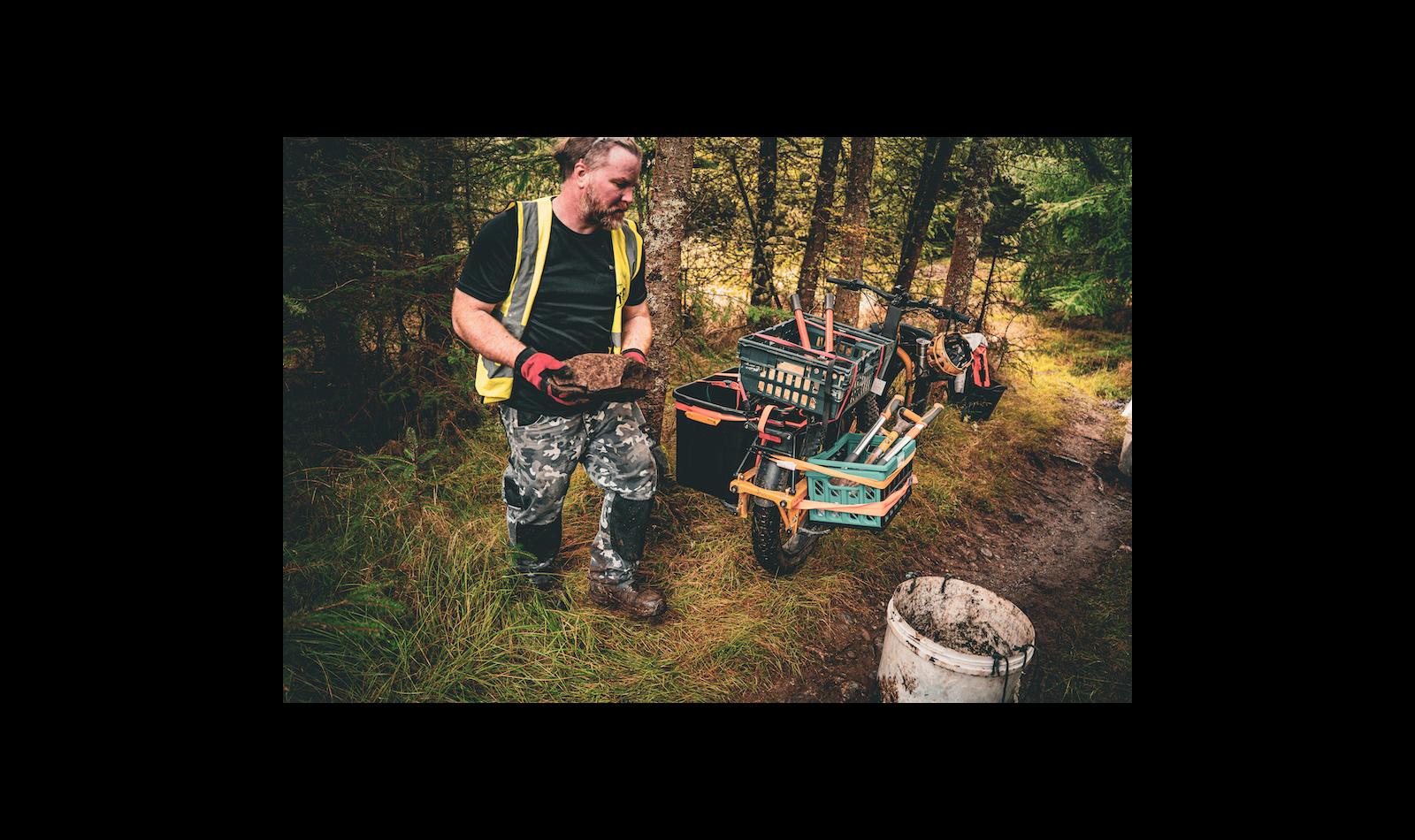 rmote trail building